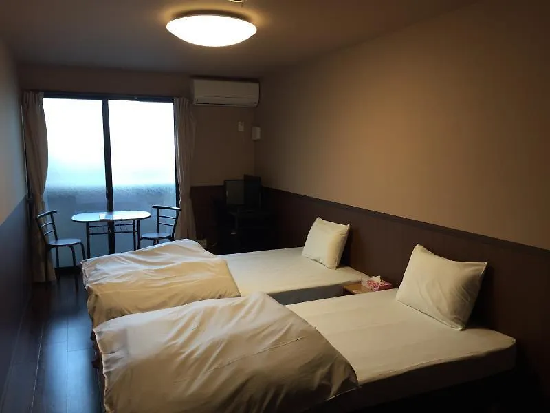 Apartment East By Root2 Hostel
